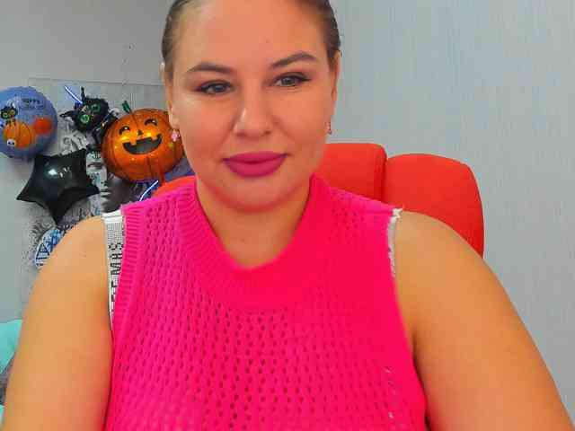AvaQueen webcam