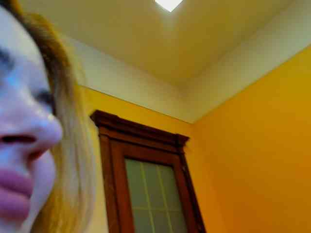 AvaQueen webcam