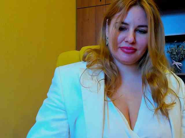 AvaQueen