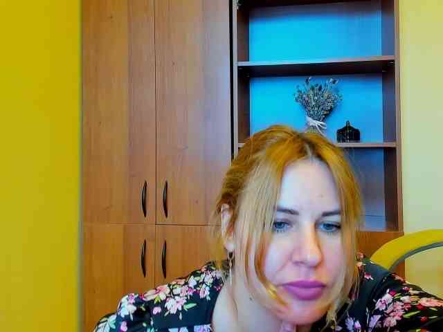 AvaQueen AvaQueen
