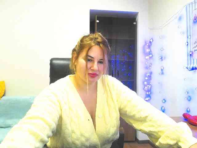 AvaQueen webcam
