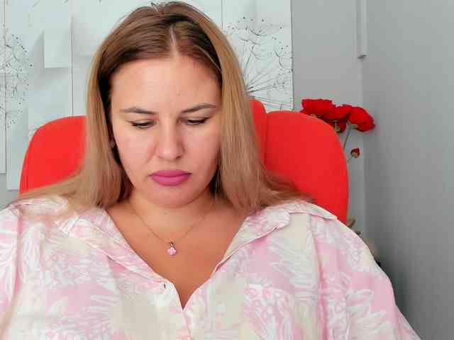 AvaQueen AvaQueen