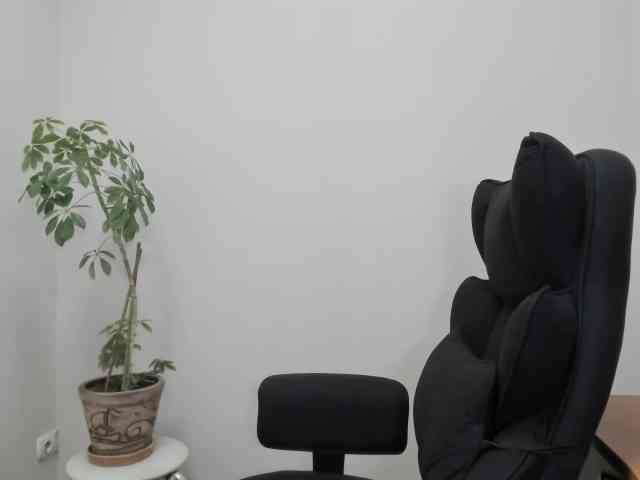 AvaQueen webcam