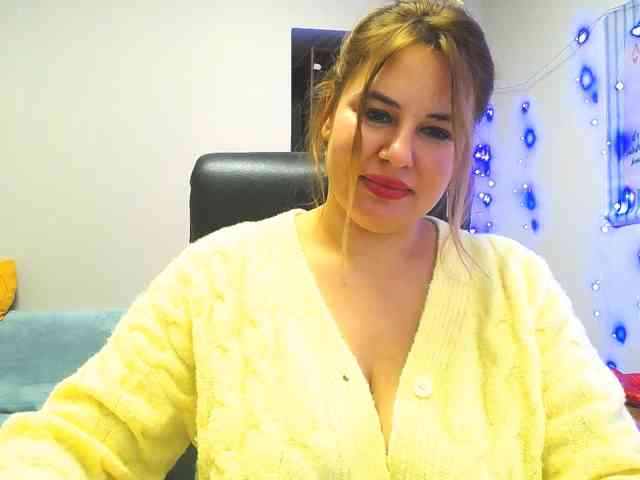 AvaQueen webcam