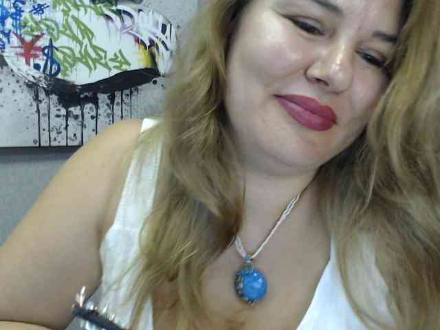 AvaQueen webcam