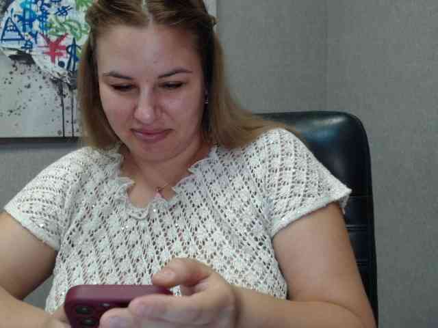 AvaQueen webcam