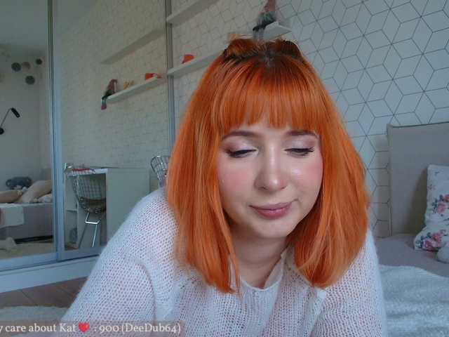 KatyaFods live webcam show