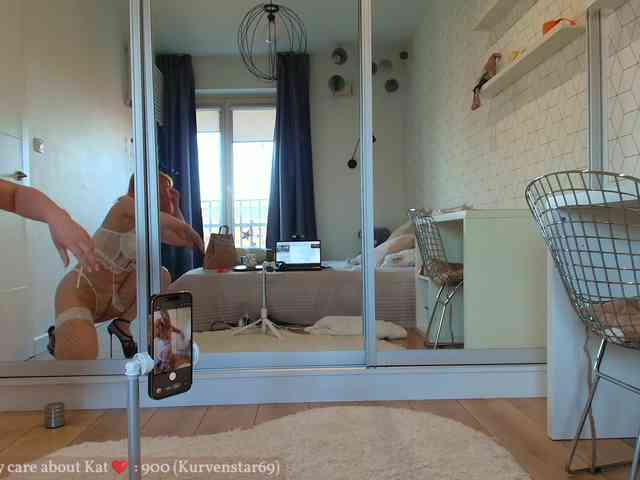 KatyaFods webcam