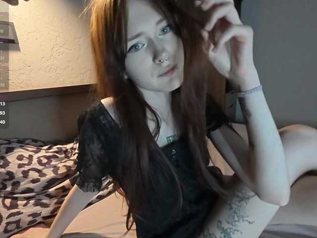GentlesSakura live cam on BongaCams