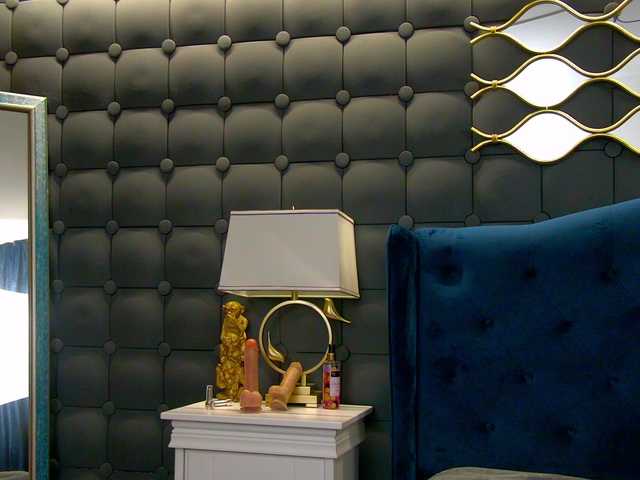 Ninna-Velvet live cam on BongaCams