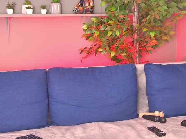Ninna-Velvet webcam
