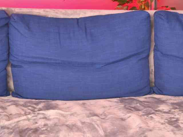 Ninna-Velvet webcam