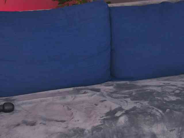 Ninna-Velvet webcam