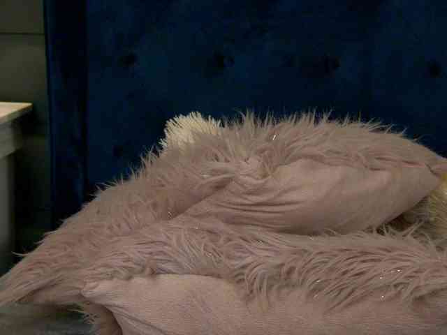 Ninna-Velvet webcam