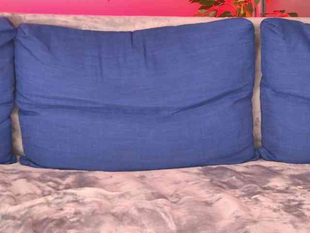 Ninna-Velvet webcam