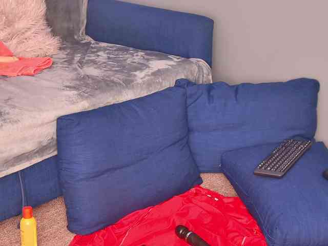 Ninna-Velvet webcam