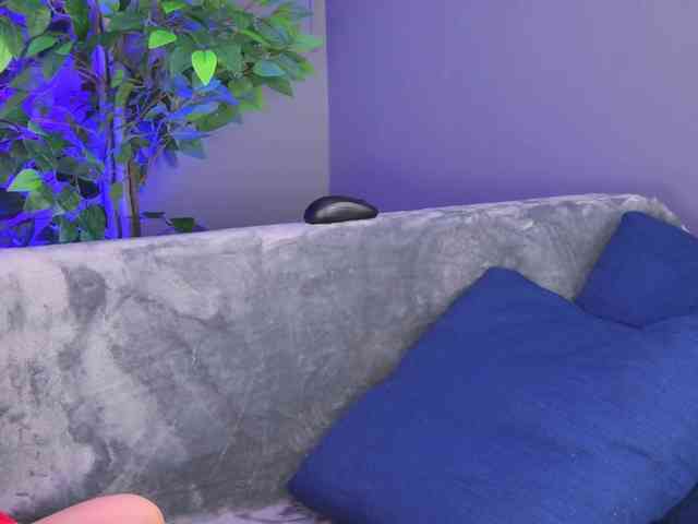 Ninna-Velvet webcam