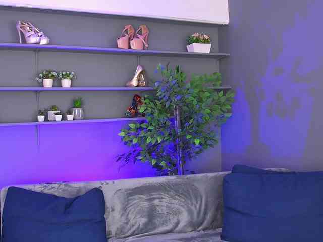 Ninna-Velvet webcam