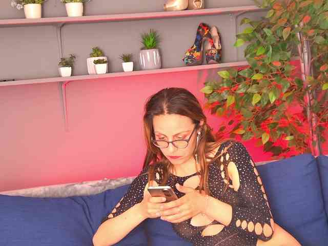 Ninna-Velvet webcam