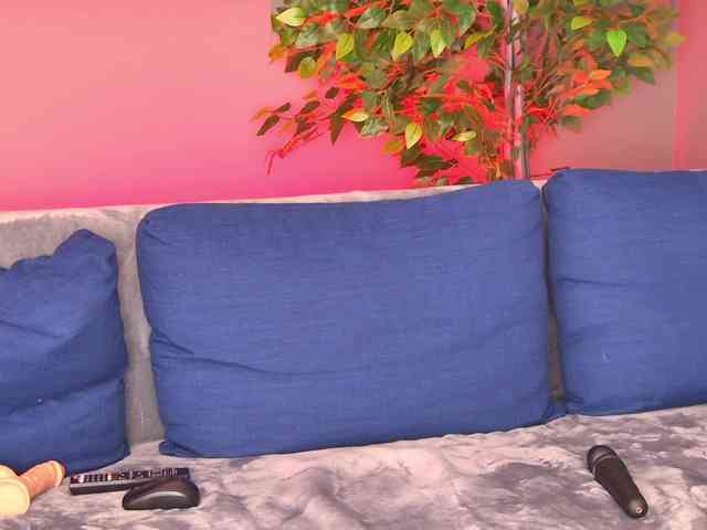 Ninna-Velvet webcam