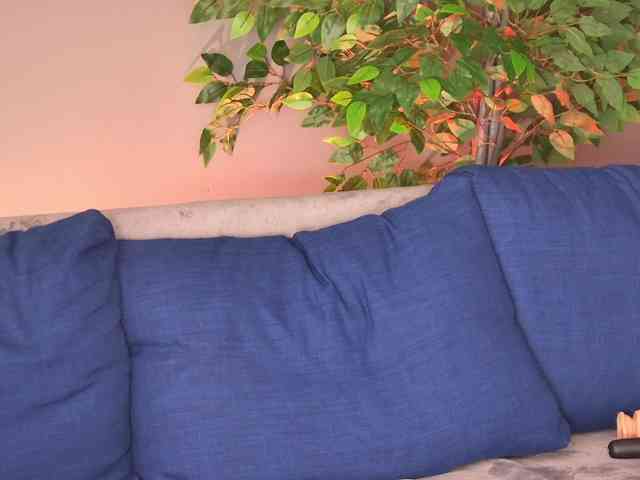 Ninna-Velvet webcam