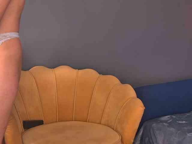 Ninna-Velvet webcam