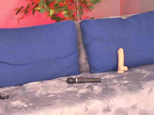 Ninna-Velvet webcam