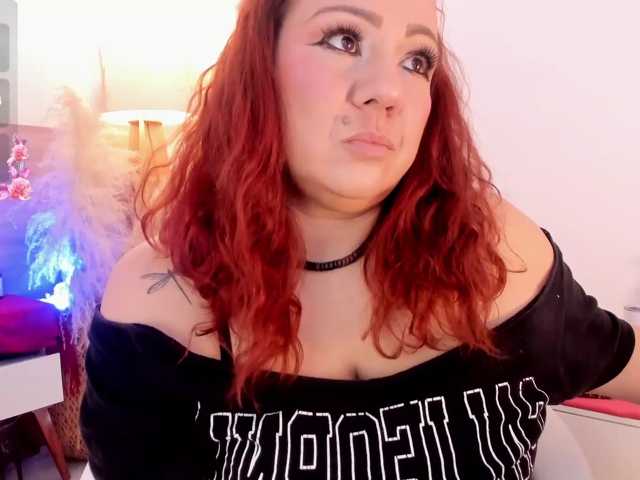 BellaAzahara live cam preview