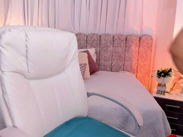 azaharaa- live cam on BongaCams