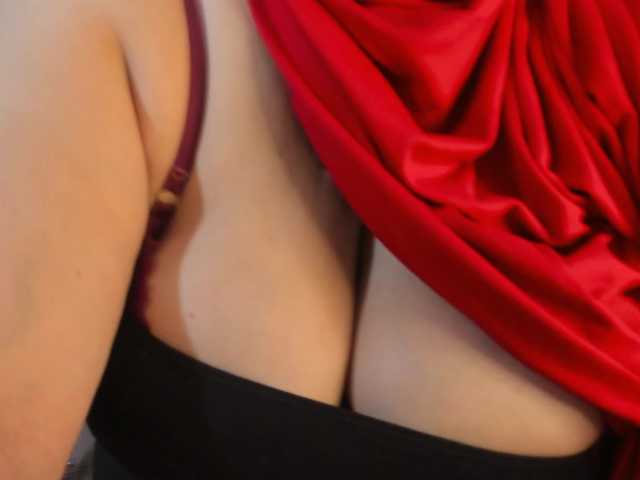 azaharaa- webcam