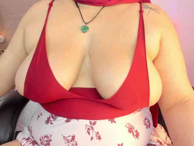 azaharaa- webcam