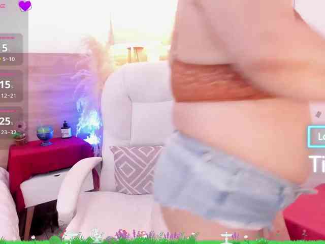 BellaAzahara webcam