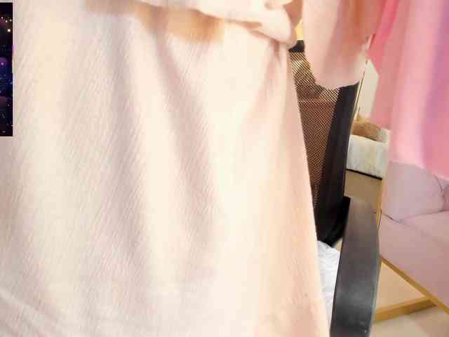 azaharaa- webcam