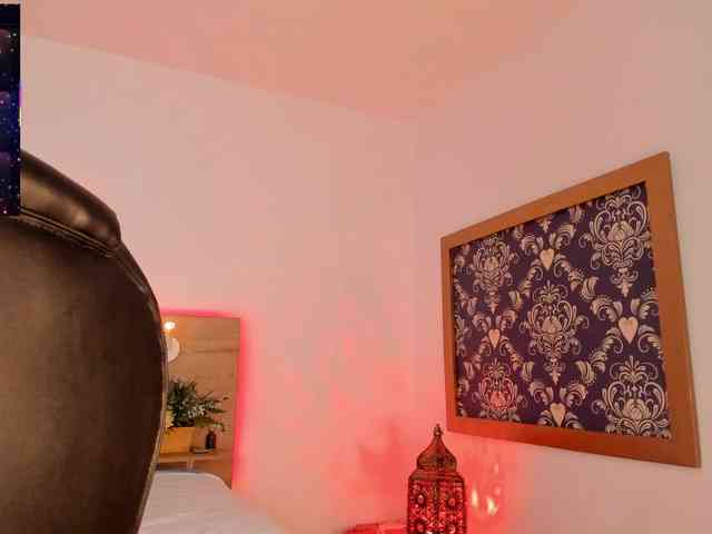 azaharaa- webcam