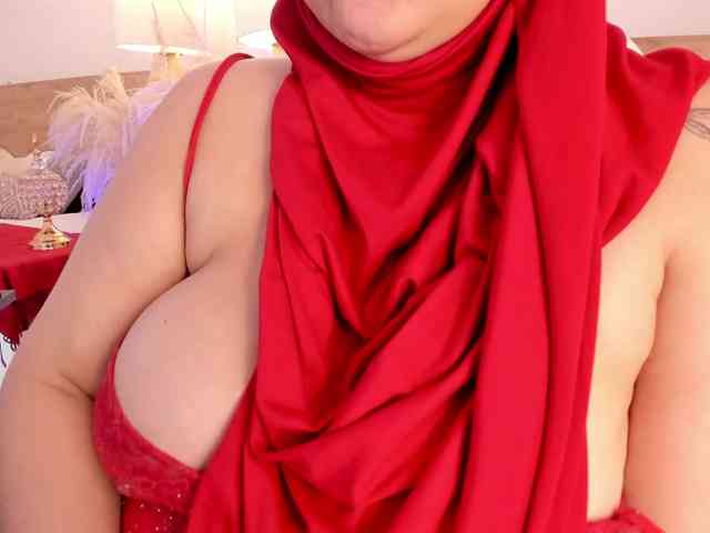 BellaAzahara webcam