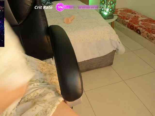 azaharaa- webcam