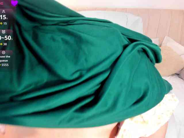 BellaAzahara webcam