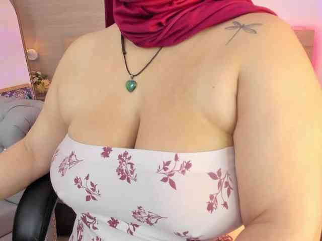 azaharaa- webcam