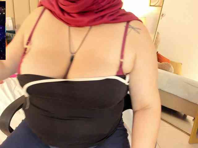 azaharaa- webcam