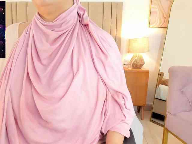 azaharaa- webcam