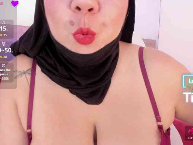 BellaAzahara webcam