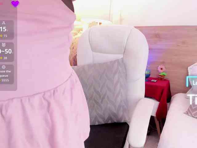 BellaAzahara webcam
