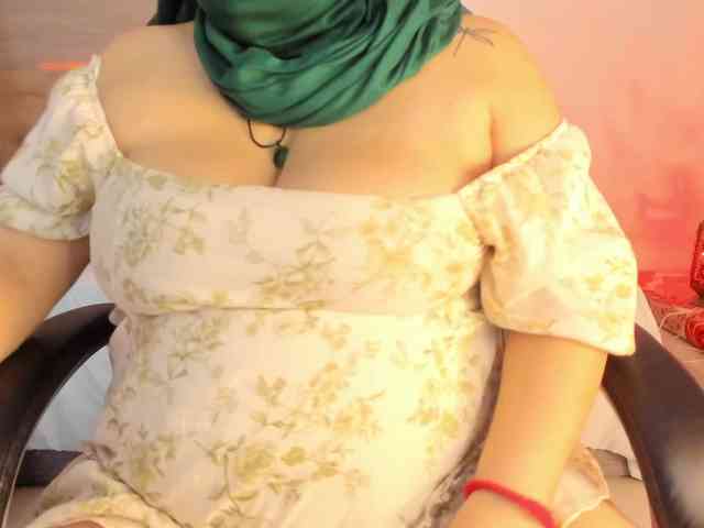 azaharaa- webcam