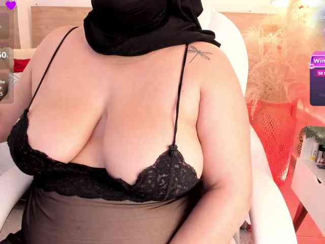 BellaAzahara webcam