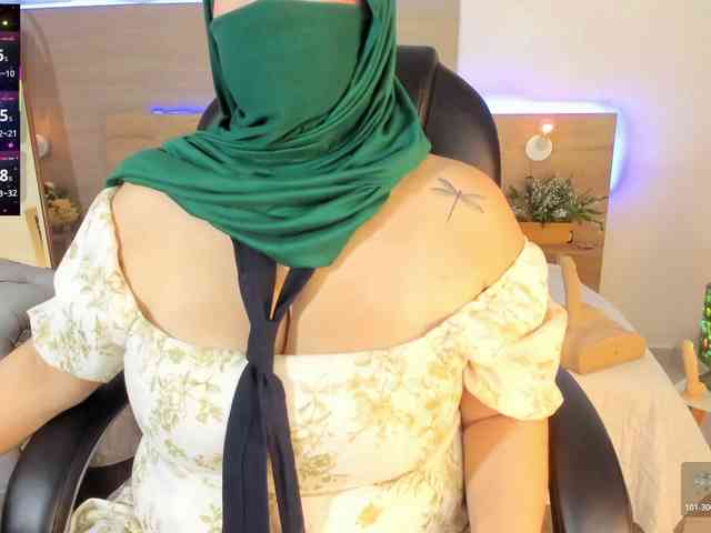 azaharaa- webcam