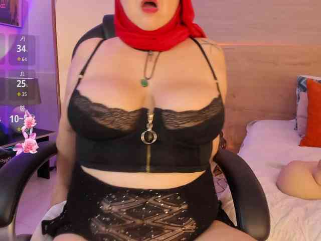 BellaAzahara webcam