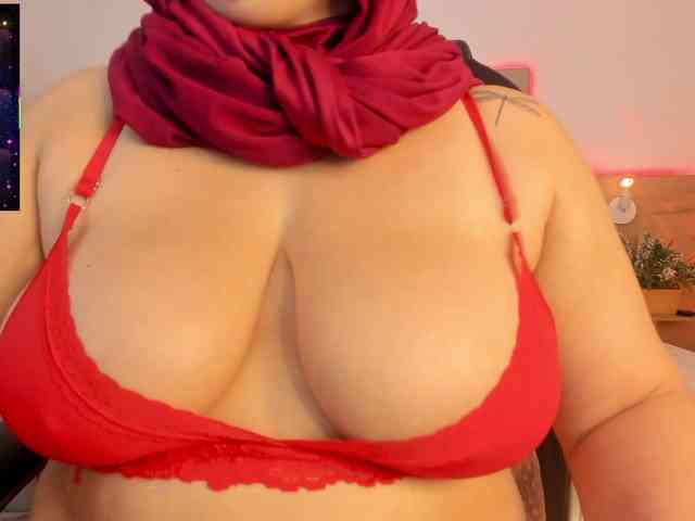 azaharaa- webcam