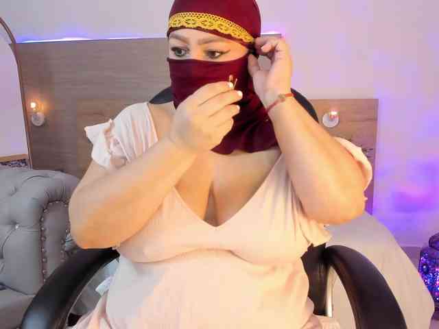 azaharaa- webcam