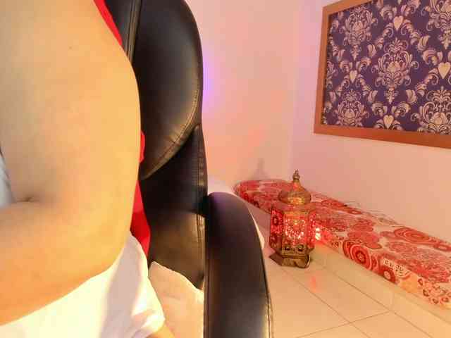 azaharaa- webcam