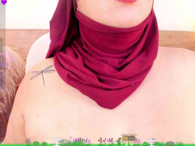 BellaAzahara webcam